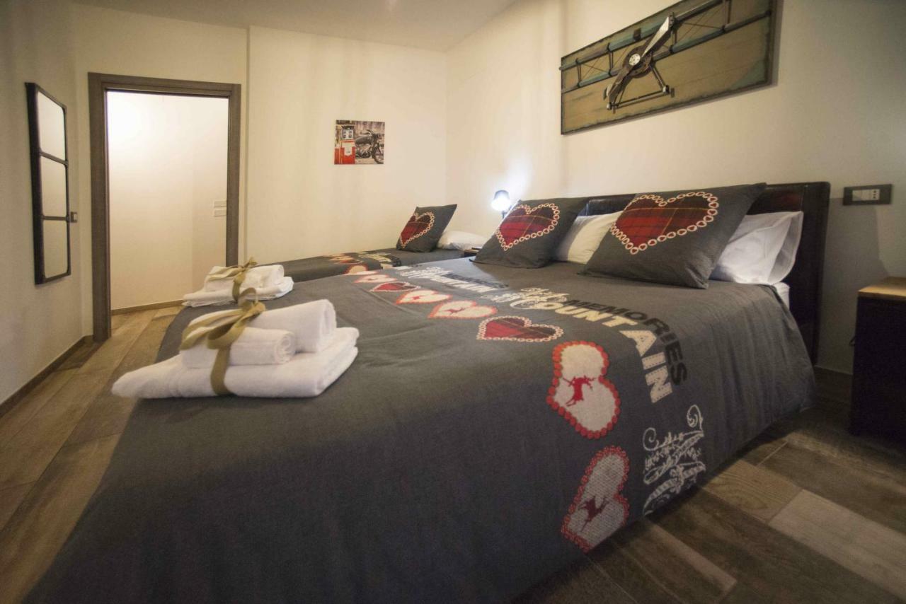 Cristiano Hotel Cosenza Exterior photo